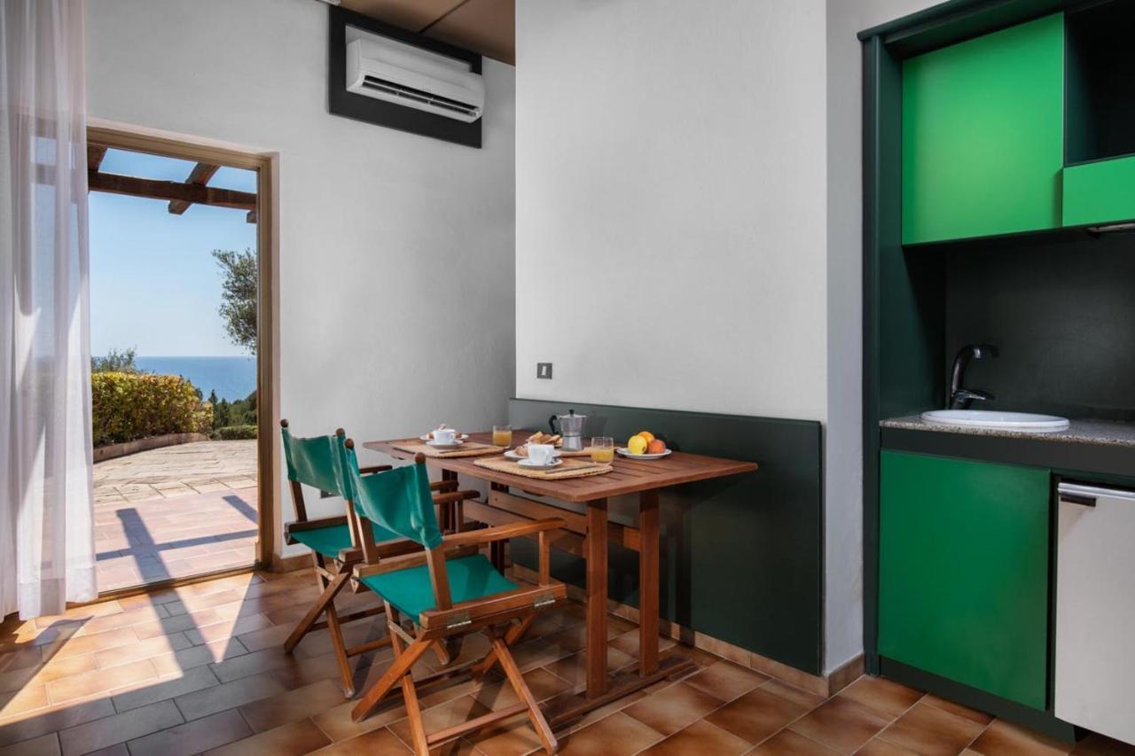 Eco Village Baia Delle Ginestre Teulada Luaran gambar